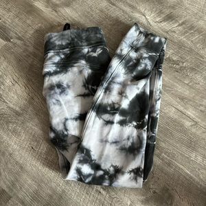 Lululemon sweatpants